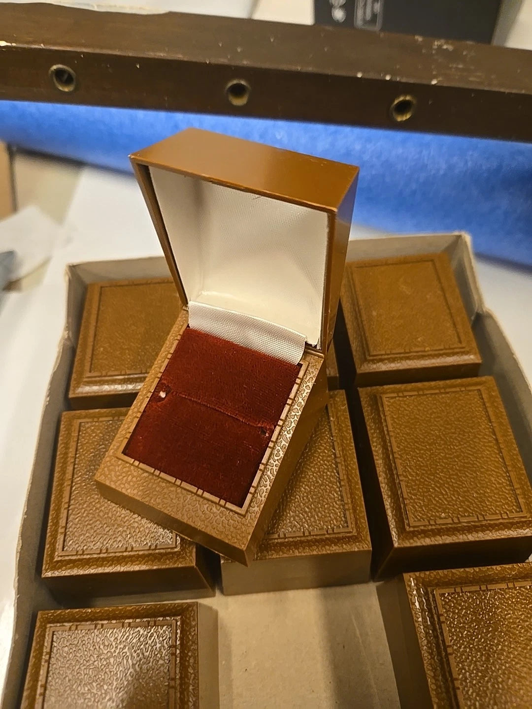 VINTAGE 1950's / 1960's PRESENTATION JEWELRY RING BOX U.S.A. VELVET - NOS | eBay